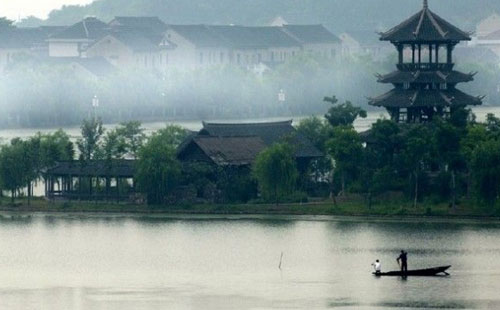 海岩南北湖(hú)拓展基地